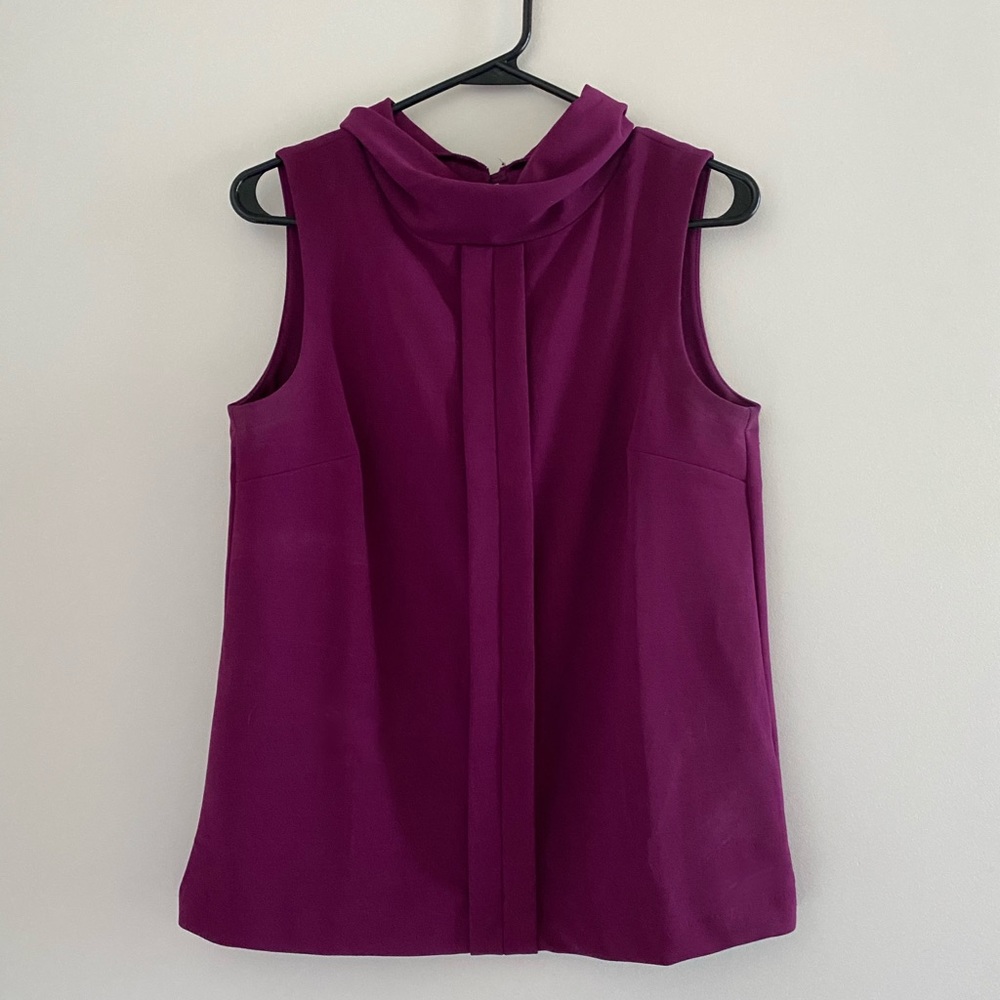 Banana Republic Sleeveless Top
